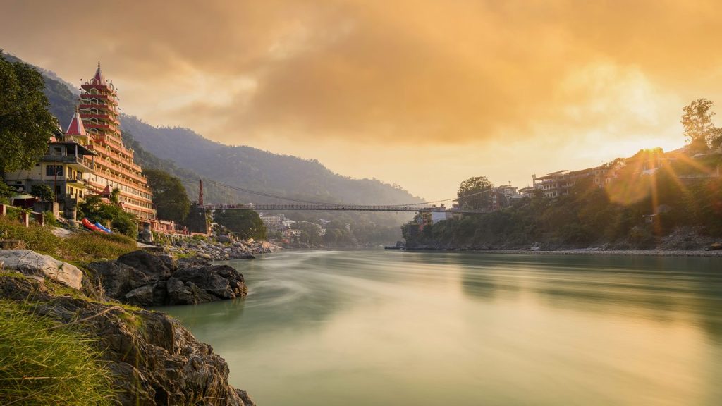laxman-jhula-rishikesh-uttrakhand-hero